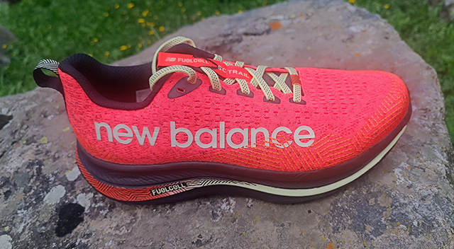Review New Balance FuelCell SuperComp Trail