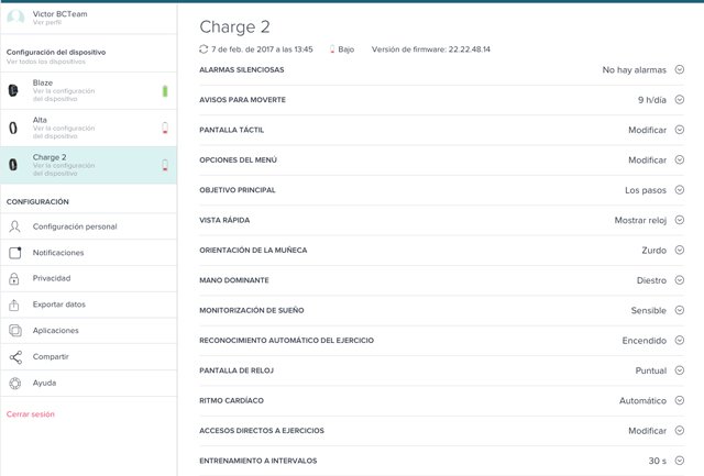 Opciones de configuración de la Fitbit Charge 2 en el panel de control de la web.