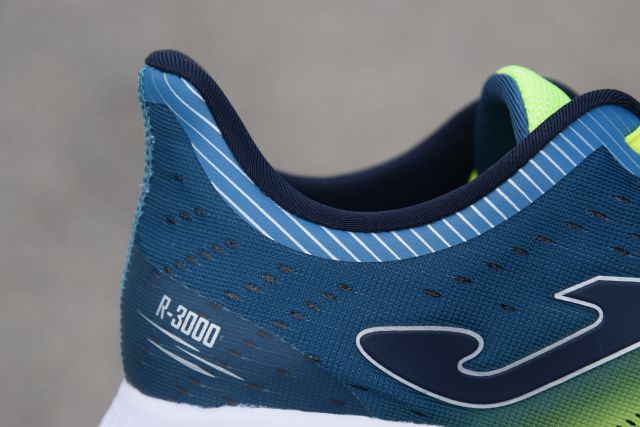 Las zapatillas de running con fibra de carbono Joma R.3000