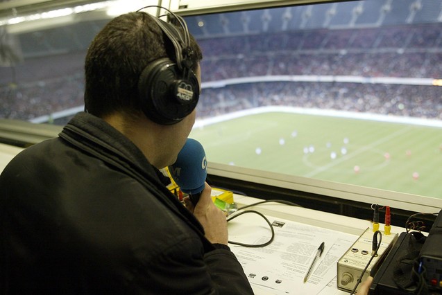La Audiencia Nacional fija en 100 € el pago de las emisoras de radio para acceder a los estadios de fútbol
